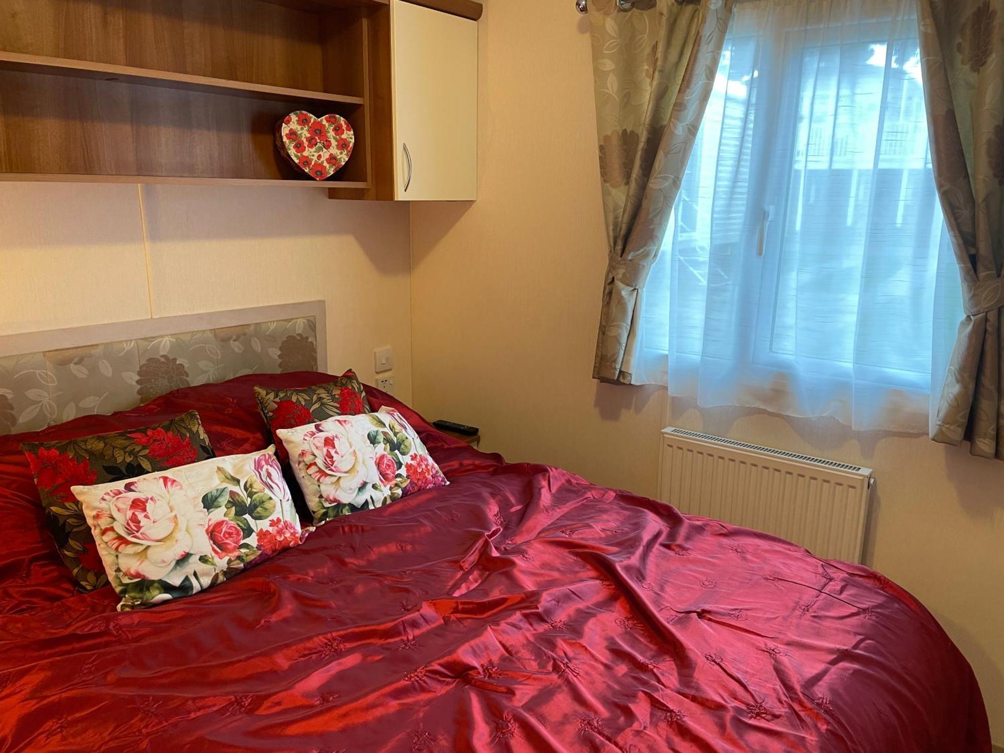 Rockley Park Private Holiday Homes Poole Eksteriør bilde