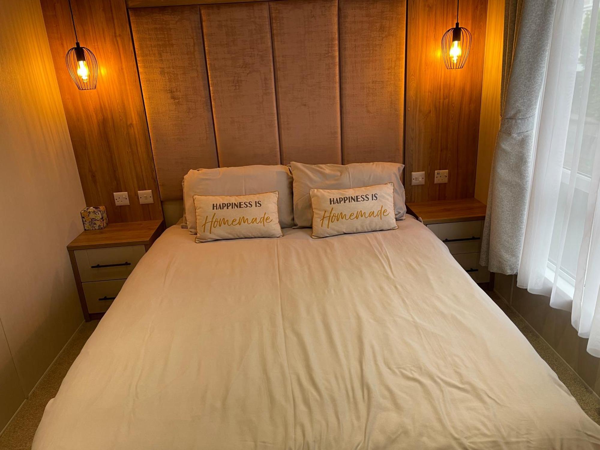 Rockley Park Private Holiday Homes Poole Eksteriør bilde