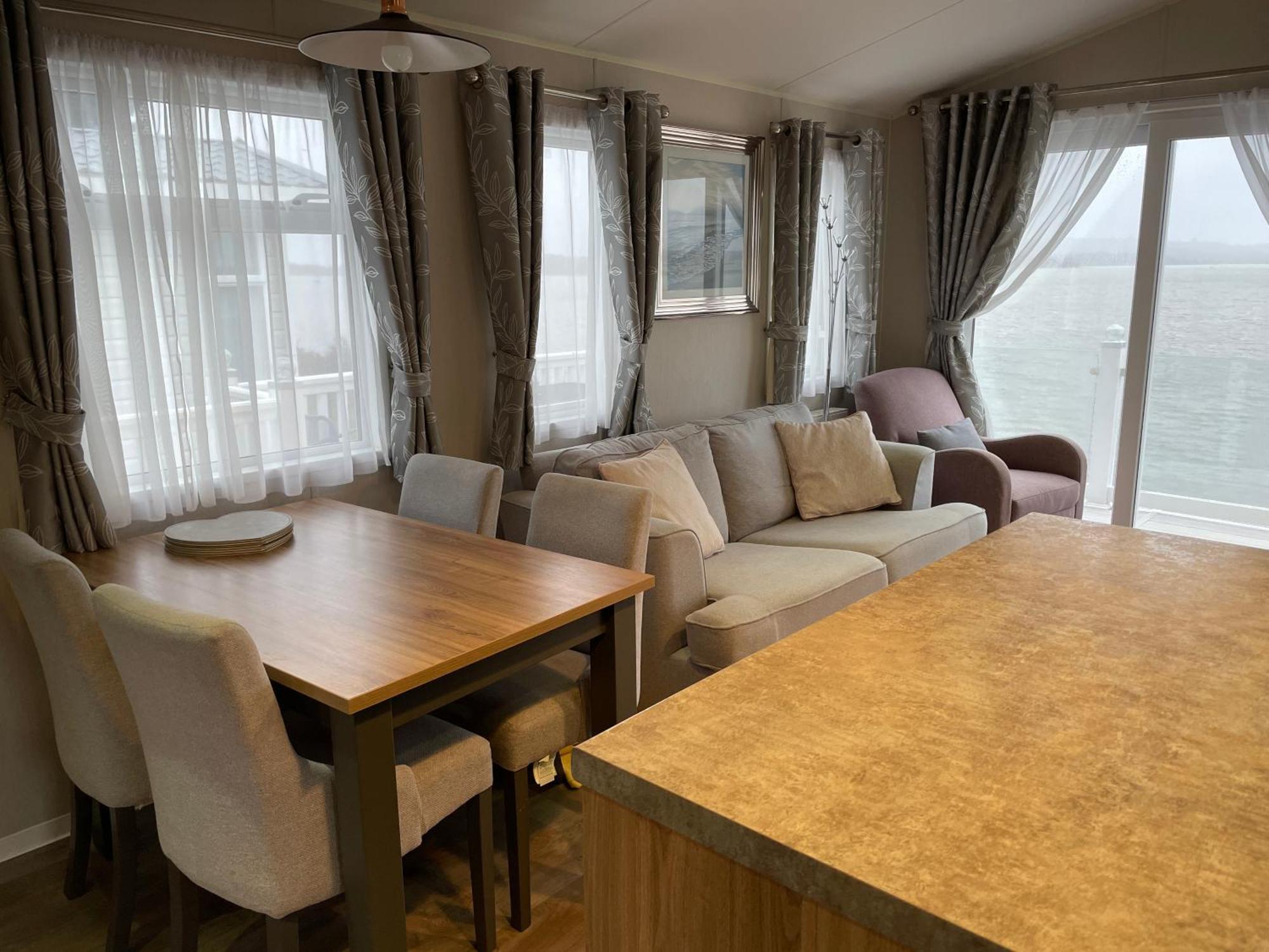 Rockley Park Private Holiday Homes Poole Eksteriør bilde