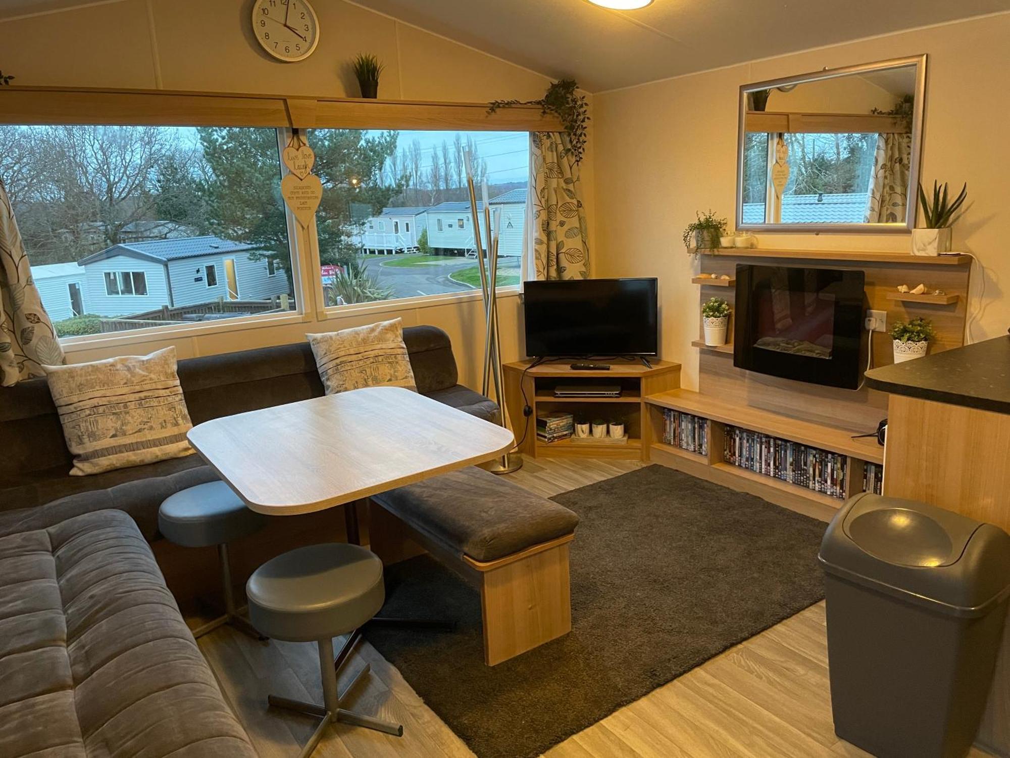 Rockley Park Private Holiday Homes Poole Eksteriør bilde