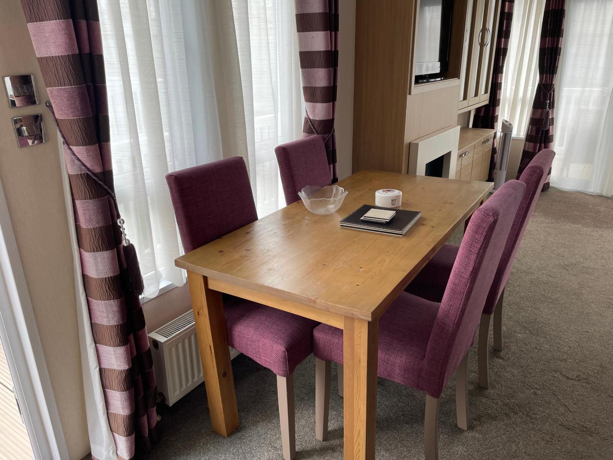 Rockley Park Private Holiday Homes Poole Eksteriør bilde